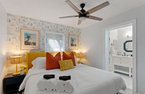 5 min Beaches~Mini Golf~Pool Table~Pets~KING BED + - Foto 16