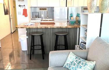 Sapphire Shores- Oceanfront at Symphony Beach Club - Foto 18