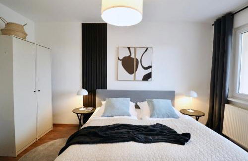 SABE APARTMENT: BALCONY + FREE PARKING + NETFLIX - Foto 7