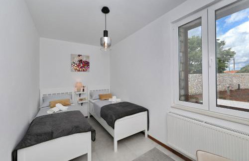 Villa Demare with Heated Pool, Free EVC Station - Foto 73