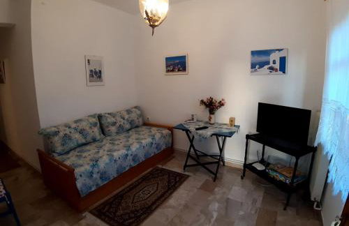 Glyfada's Family Apartment - Photo 34
