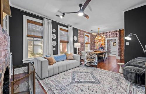 Large historical home w/ fire pit, chef kitchen. - Foto 5