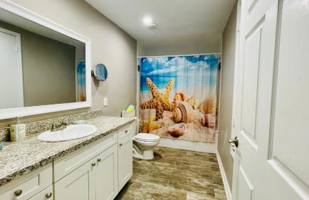 Resort Living near Lake Conroe - Photo 8