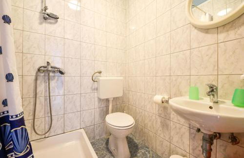 Apartment Vukić-2 by Interhome - Photo 8