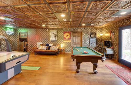 Game Room, Deck and Views Idyllic Slaty Fork Cabin - Foto 27