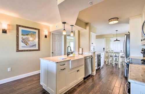 Luxe Oceanfront Condo with Pool, Beach Access and Gear - Photo 9