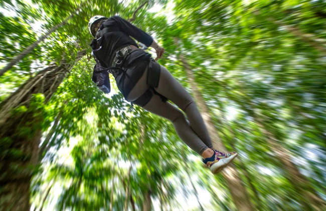 Entrada al parque de aventura Rainforest Santa Lucía - Foto 13