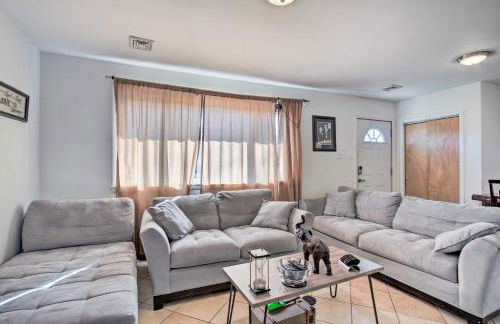 World Cup HQ with Pellet Smoker, Grill 1 Mi to Lake - Foto 4