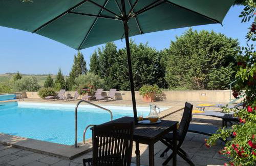 2BR Farmhouse with Swimming Pool, By TimeCooler - Photo 80