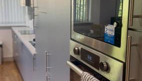 Spacious 2 Bedroom Flat City Centre - Foto 3