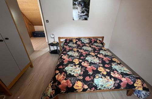 Chalet T4 à Cauterets avec parking et terrasse - FR-1-812-11 - Foto 3