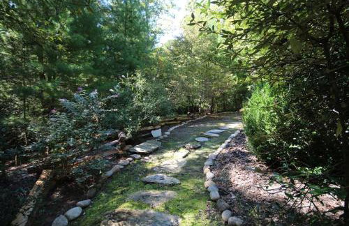 Sarah`s Cabin · Sarah`s Cabin in Pisgah Forest - Foto 12