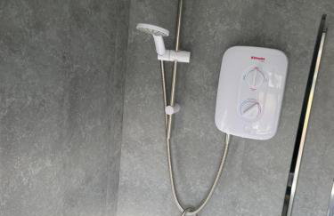 Modern and Homely Appartment! - Available as individual rooms or the Entire Property! - Foto 14