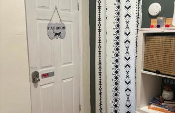 Cat Room by Delicate Stays LIVING ROOM CONVERSION SHARED SPACE ROOM ONLY CAT FRIENDLY ONLY 25 min to time square - Foto 15