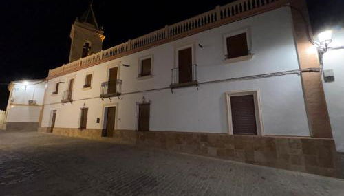 Casa Señorial La Iglesia en Gerena Sevilla Parking y Piscina - Foto 1