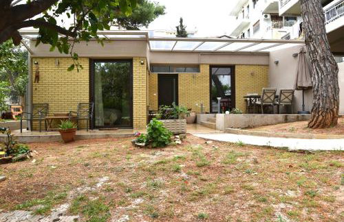 Amazing Garden House - Photo 4