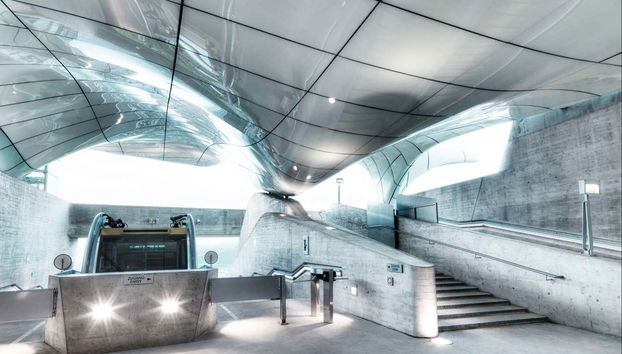 Interior da estação de Hungerburg