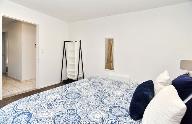 Moa Place - Christchurch Holiday Homes - Photo 7