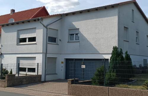 exklusives lichtdurchflutetes Apartment incl Gästegarten umzäunt - Foto 1