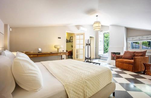 A Majestic Oasis in Keramikos, the Heart of Athens - Foto 14