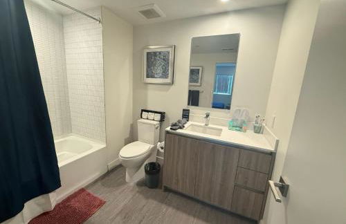3 bedroom Home Casa Serenity Central Los Angeles - Photo 15