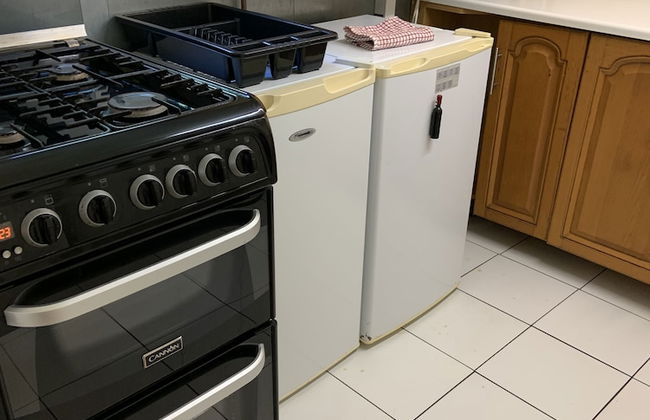 2bed Room Small Annex Furnished in High Wycombe - Foto 6