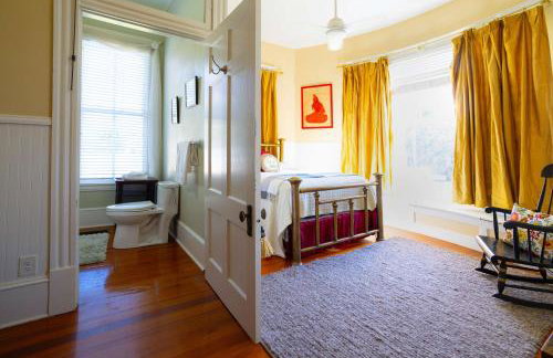 1906 Haus Stay for 13 with Access to Pool Hot Tub - Foto 31