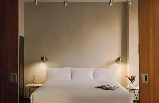 Chambers Hotel Central Park South, Sonder by Marriott Bonvoy - Photo 13