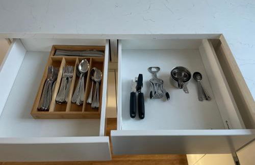 3BR 35BA Rooftop View - Walk to Alamo Dome - Foto 28