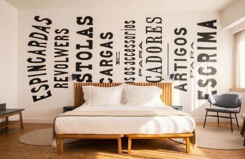 The Lisbonaire Apartments - Photo 101