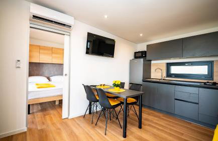 2-Bed House Sleeps 4 Jacuzzi 50 meters to Beach - Foto 13