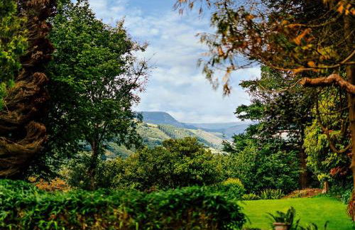 2 Bed in Cemmaes 93078 - Photo 1