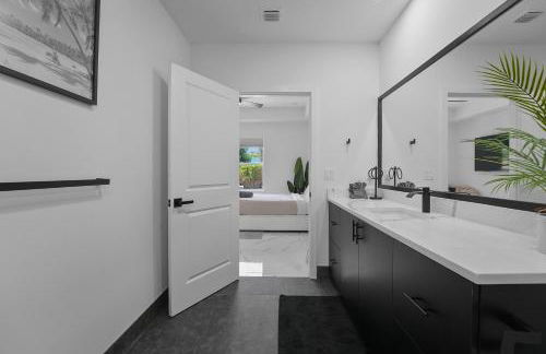 Palm Luxe Residence - Photo 12