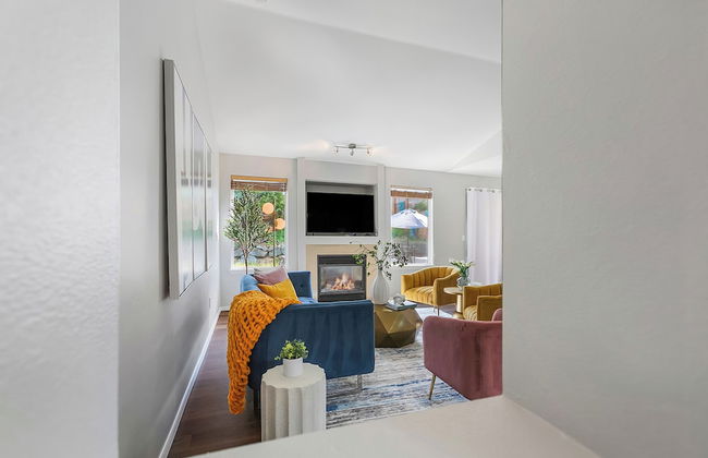 Goblin's D&D House Cinema Board Games - Photo 30