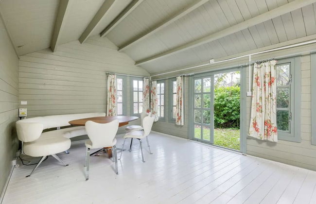 16th Century Thatched Cottage - Photo 11