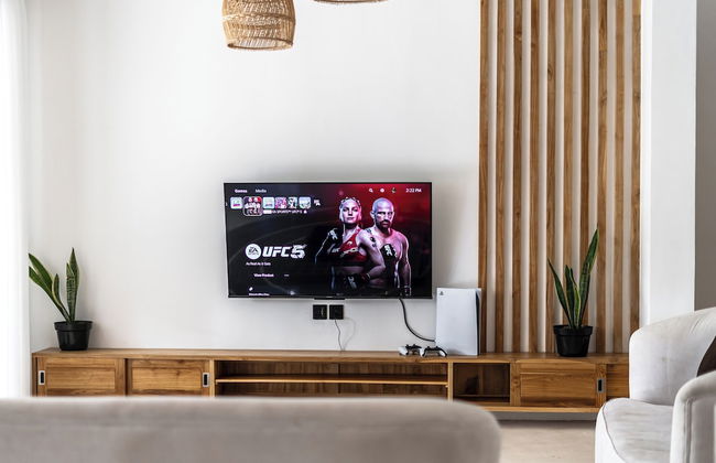 Udara by EVDEkimi - Spacious 4BR Pool villa with Lush garden at Artistic Center of Ubud - Foto 44