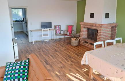 Apartment in Hanglage mit Garten und Balkon - Foto 10