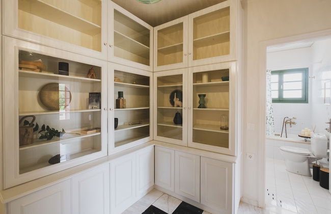 Mid-Century Modern Villa Vintage Charm - Foto 33