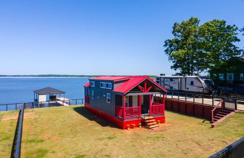 Lakefront Cottage with Hot Tub & Sunset Views - Foto 33