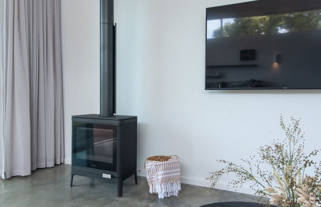 Edge Luxury Villas - Photo 15