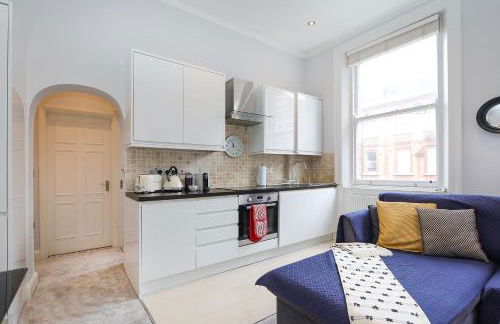 Cosy Kensington flat, 2 min to tube - Photo 13