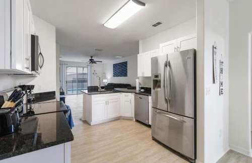 5/3 Pool Home Located in Sunset Ridge Community! - Foto 18