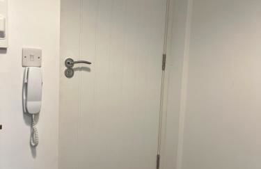 12 Plants Yard -Modern Retreat - Photo 2