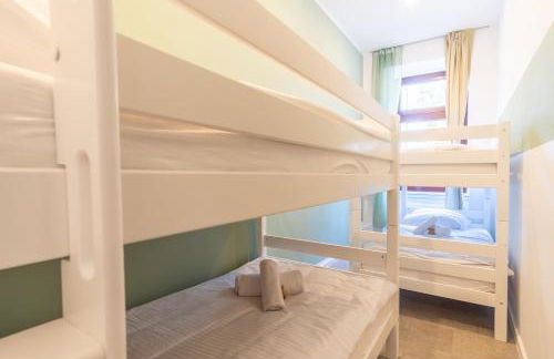 Big apartments, big bathrooms, single beds, perfect for groups - Foto 8