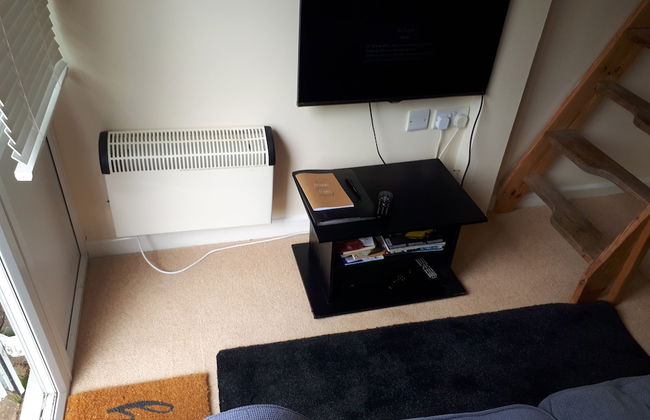 1 Bed Flat - Sleeps 2 - Pets - Garden - Parking - Foto 1