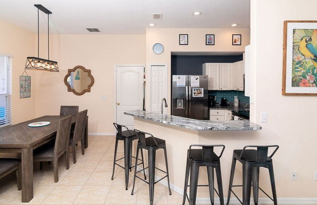 Paradise Found - Photo 16