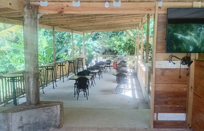 Pinard's Mountain Resort- Cottage 9 - Photo 19