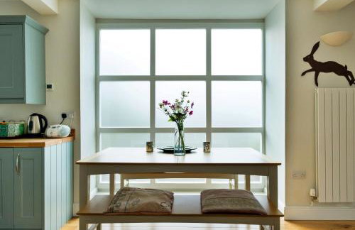 Finest Retreats - Coach House Wellbeing Retreat - Photo 4