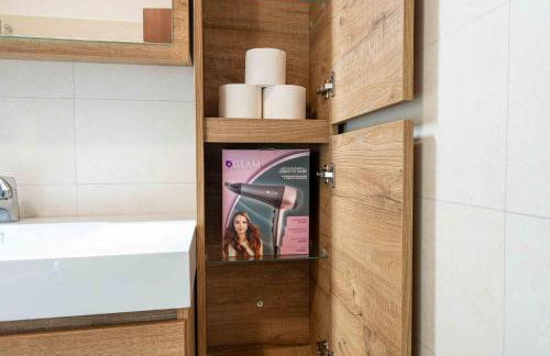 Turin Terrace Home - 2 Camere, 2 Bagni, Metro a due passi - Photo 24