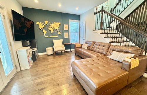 French Provincial with Grand Piano- Steps from DC - Foto 46